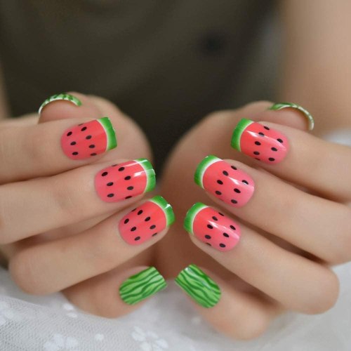 Uñas de verano sandia 2021