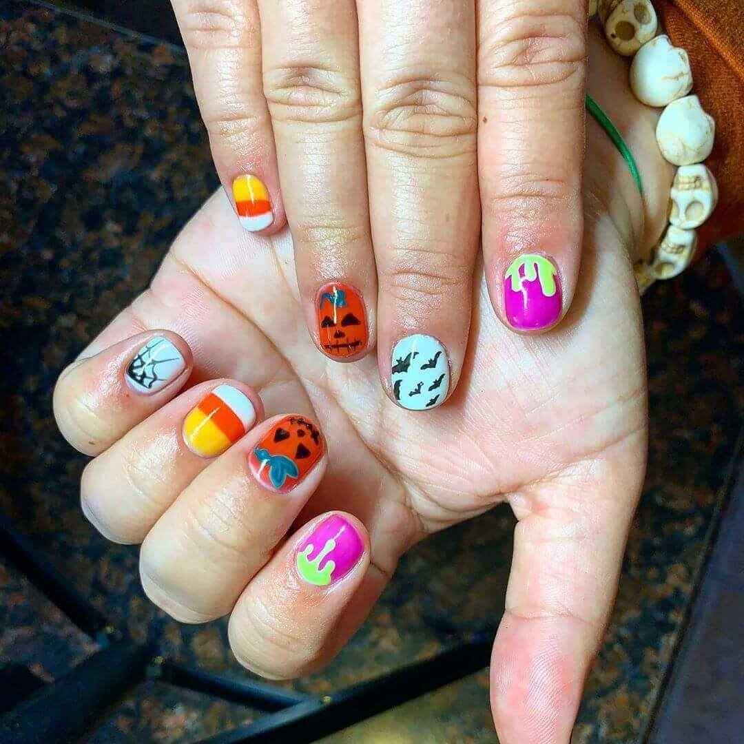 diseños de uñas de halloween