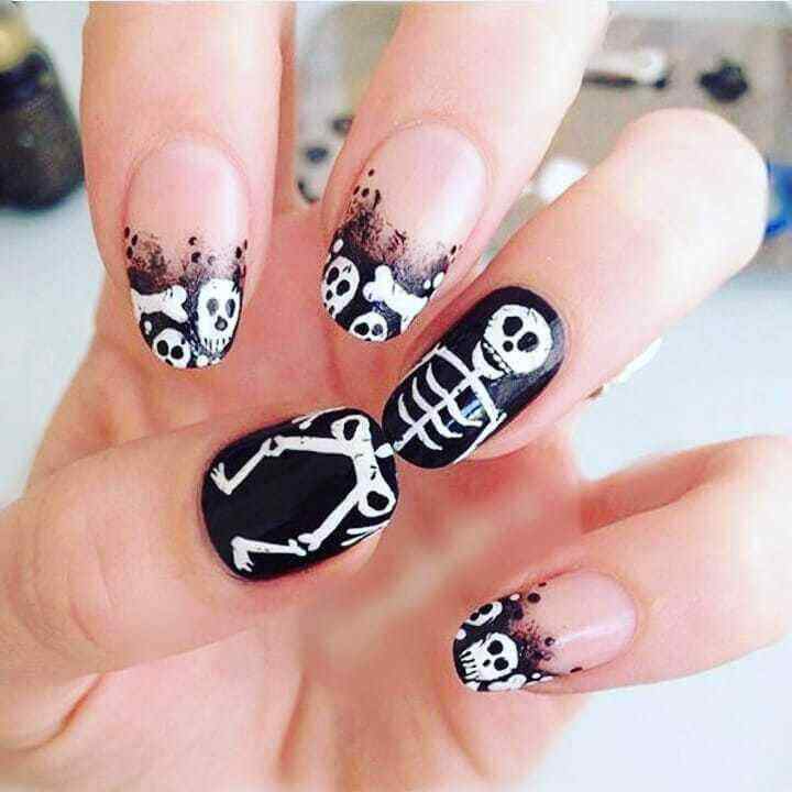 diseño de calavera para uñas